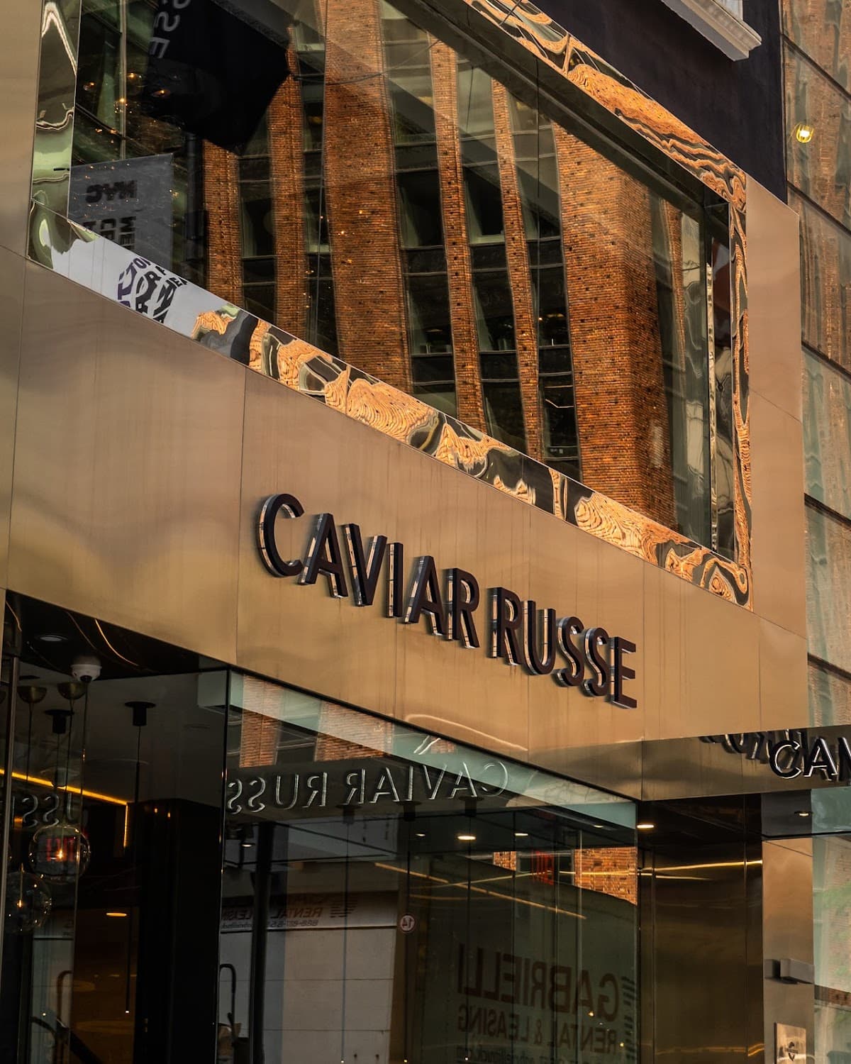 Caviar Russe - photo 1