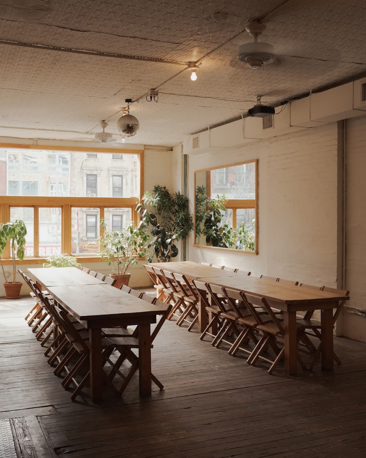 Lee's on Canal - photo 1